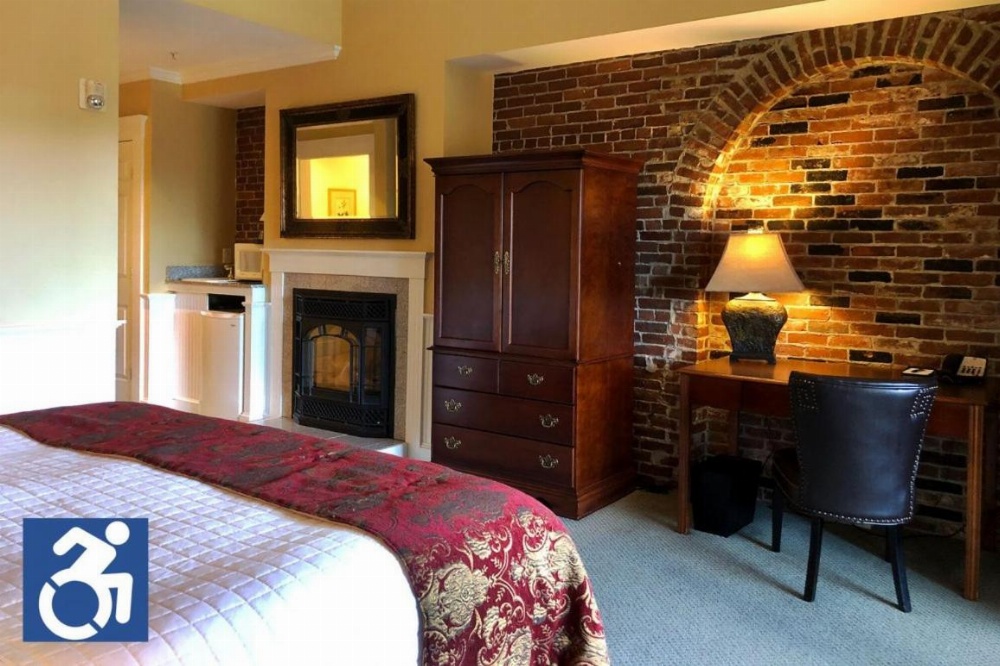 Lord Camden Inn Main image