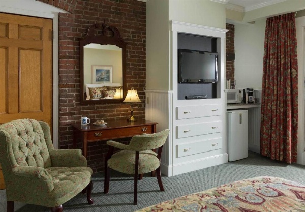 Lord Camden Inn image 13